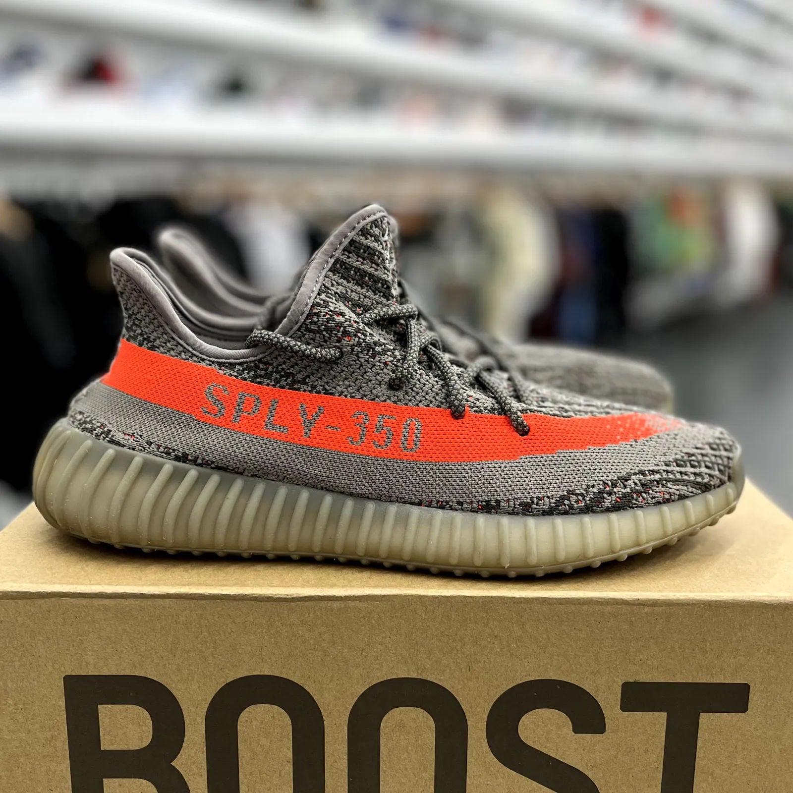 adidas Yeezy Boost 350 V2 Beluga - Preowned
