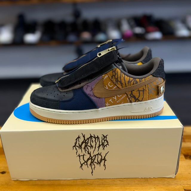 Nike Air Force 1 Low Travis Scott Cactus Jack - Preowned