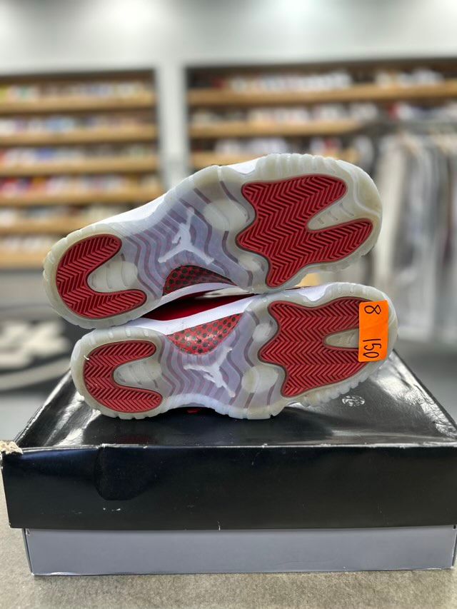 Jordan 11 Retro Cherry (2022) - Preowned