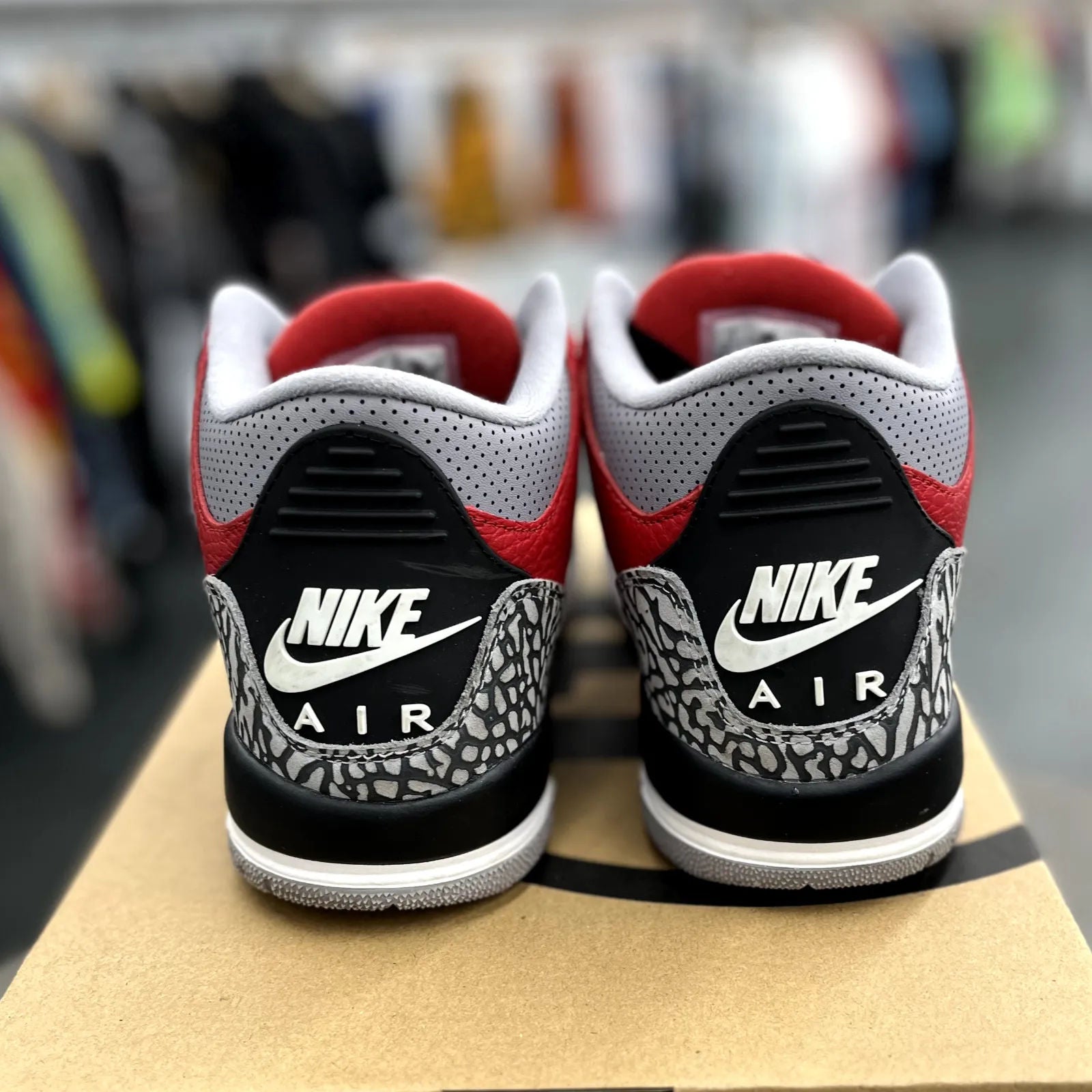 Jordan 3 Retro SE Fire Red (GS) - Preowned