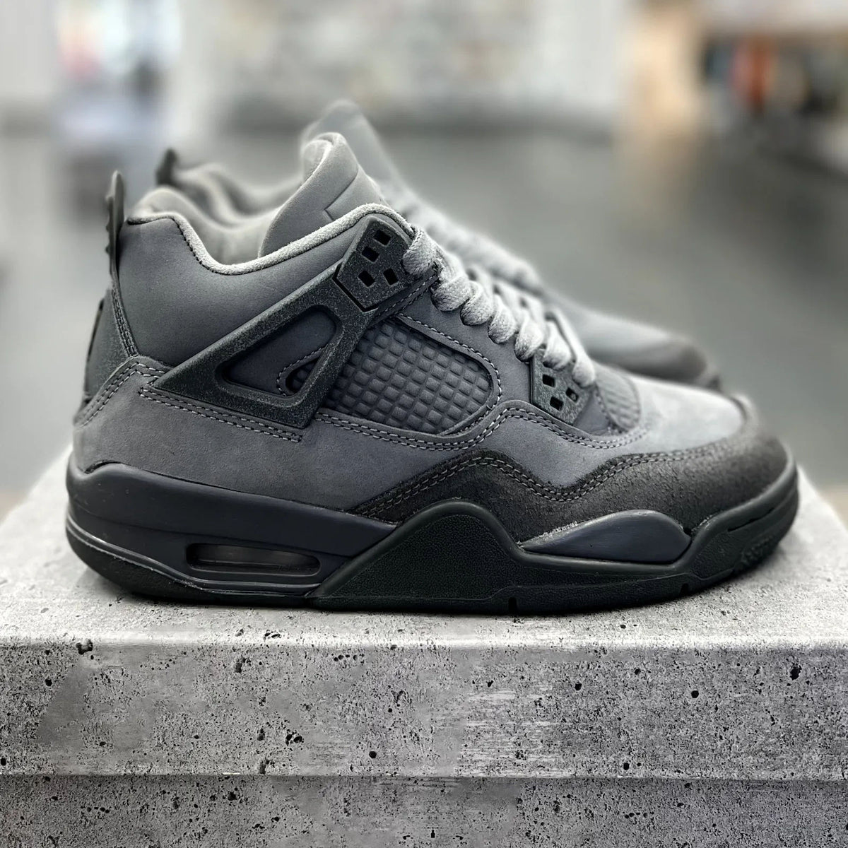 Jordan 4 Retro SE Paris Olympics Wet Cement (GS) - Preowned