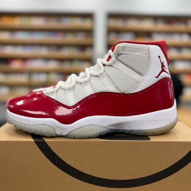 Jordan 11 Retro Cherry (2022) - Preowned
