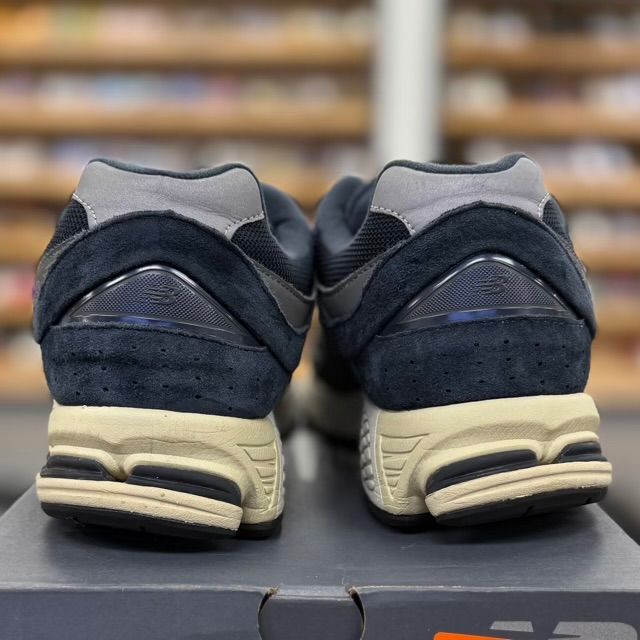 New Balance 2002R Eclipse Navy - Preowned