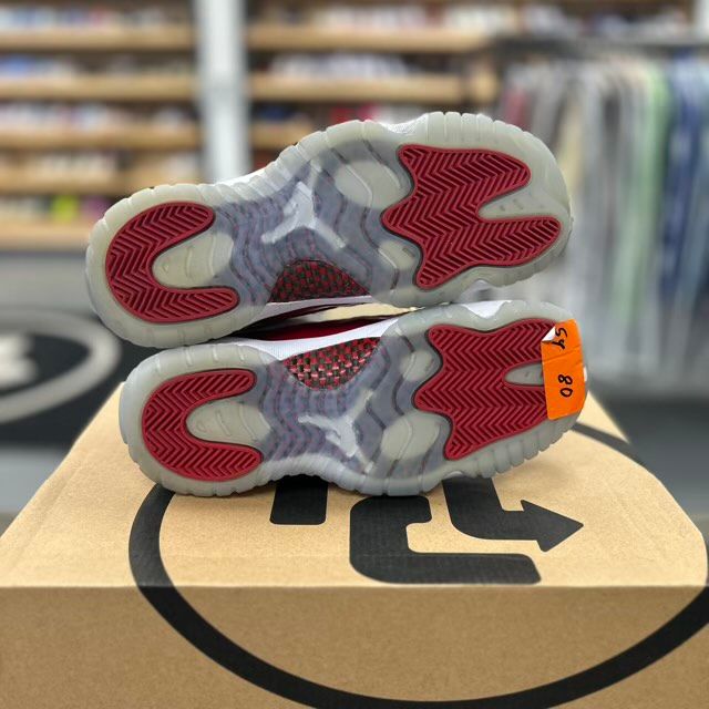 Jordan 11 Retro Cherry (2022) (GS) - Preowned