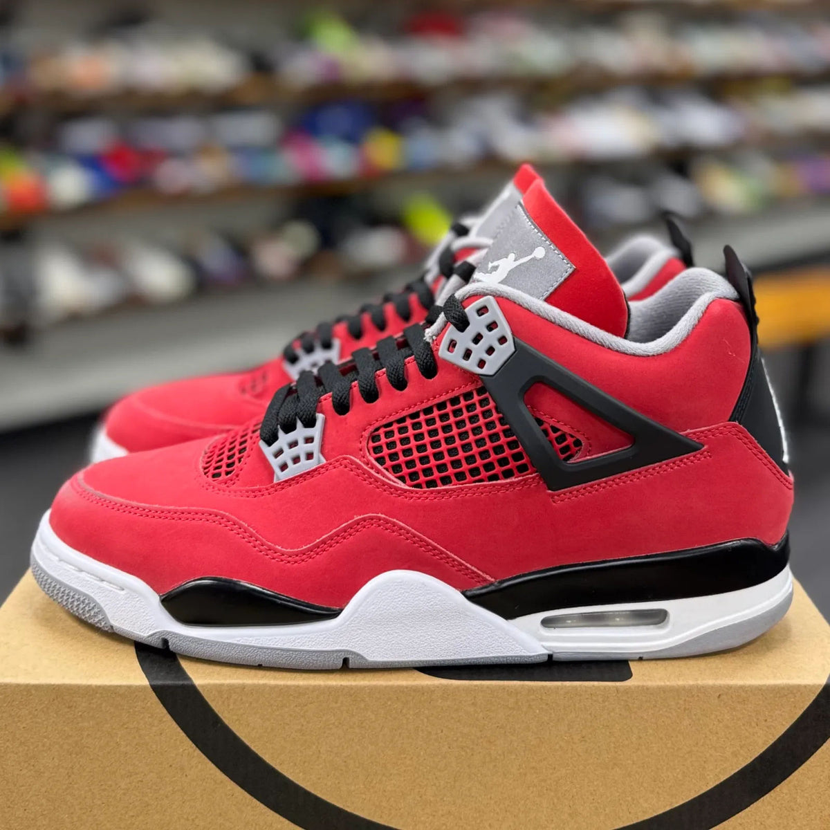 Jordan 4 Retro Toro Bravo (2026) - Preowned