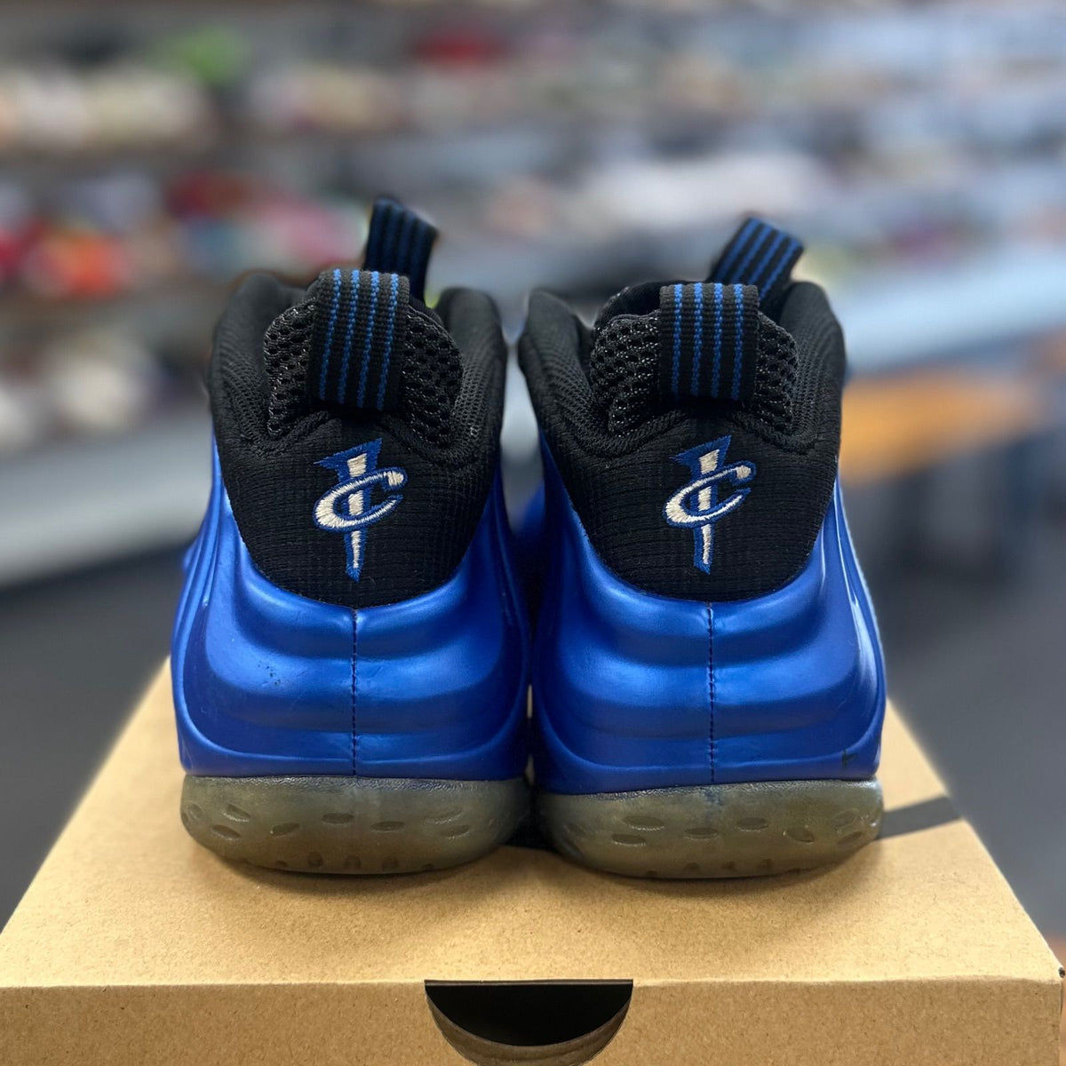 Nike Air Foamposite One International Blue - Preowned