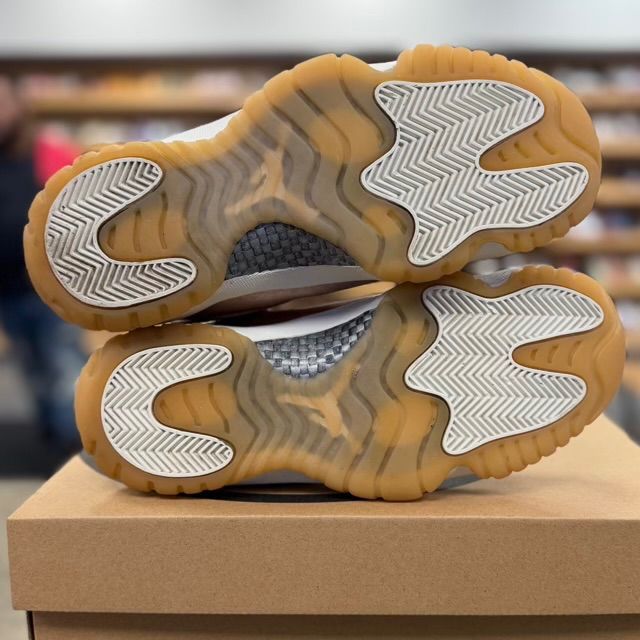 Jordan 11 Retro Low Rose Gold (Women's) - Preowned