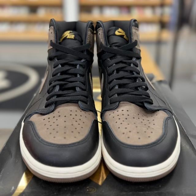 Jordan 1 Retro High OG Palomino - Preowned