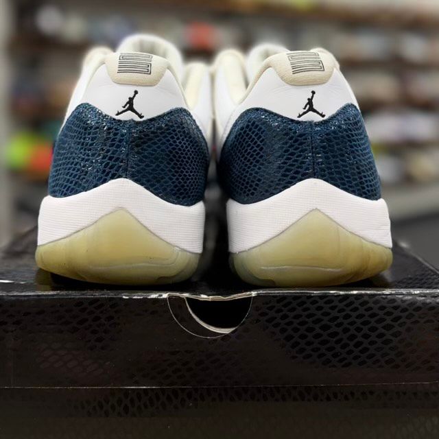 Jordan 11 Retro Low Snake Navy (2019) - Preowned