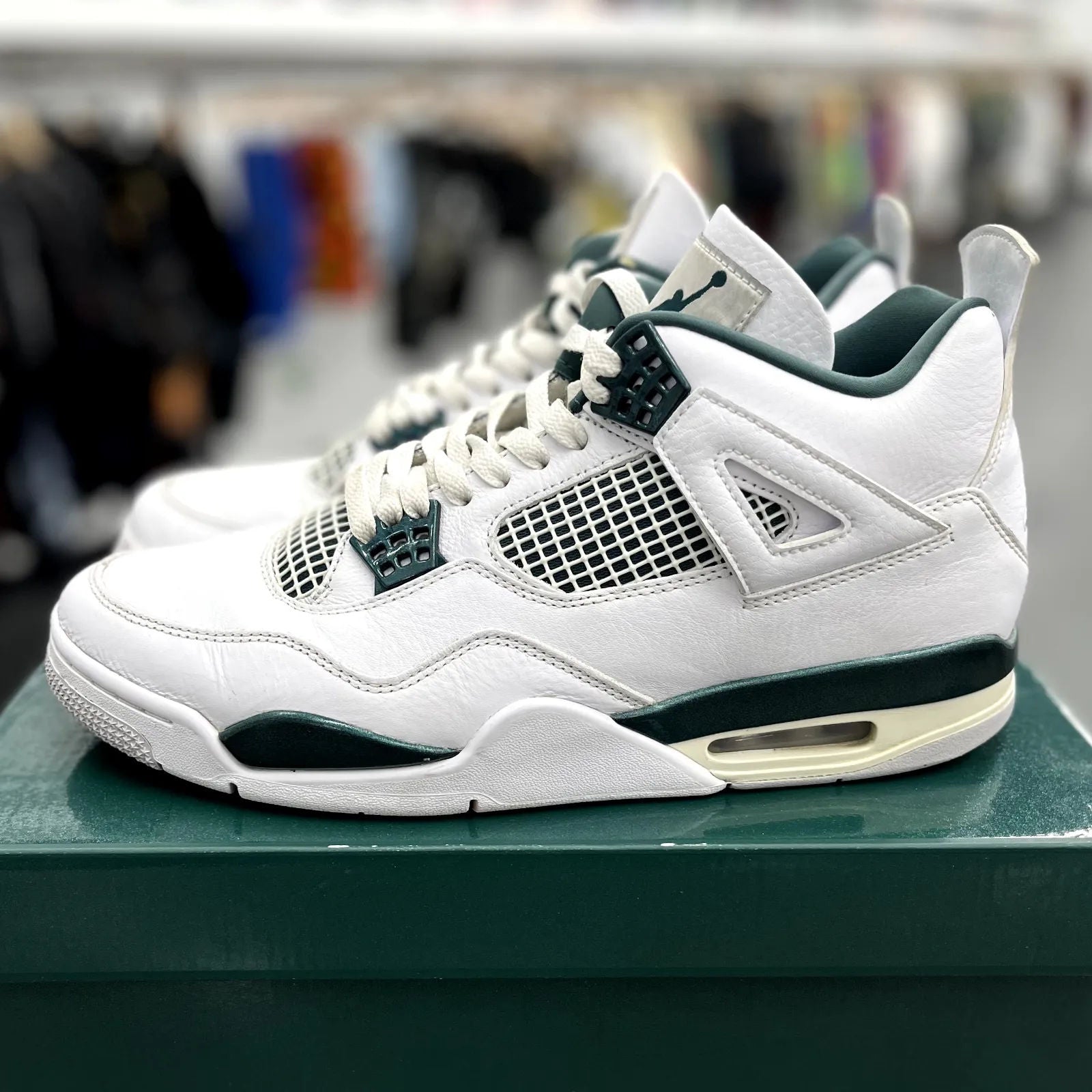 Jordan 4 Retro Oxidized Green - Preowned