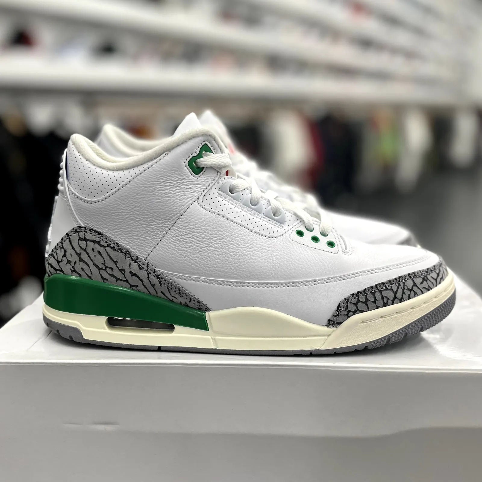 Jordan 3 Retro Lucky Green (Women's) - Preowned