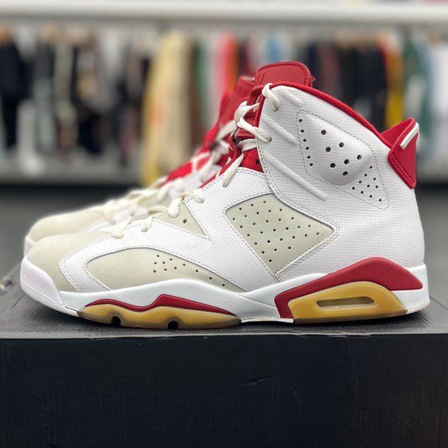 Jordan 6 Retro Alternate Hare - Preowned
