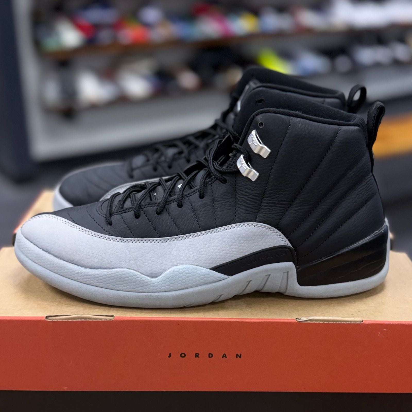 Jordan 12 Retro Barons - Preowned