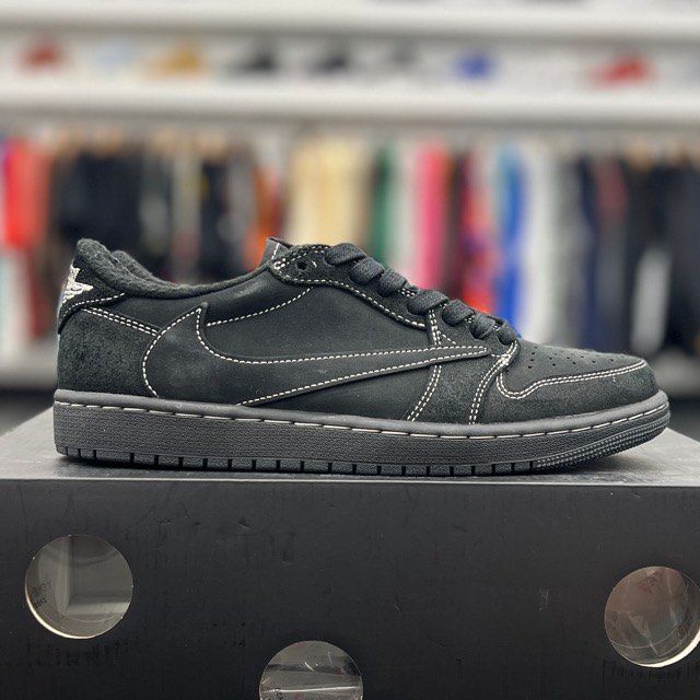 Jordan 1 Retro Low OG SP Travis Scott Black Phantom - Preowned