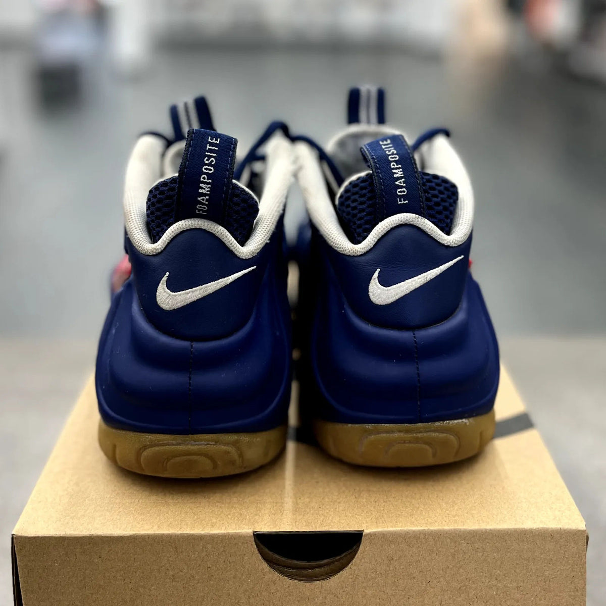 Nike Air Foamposite Pro Blue Void University Red - Preowned