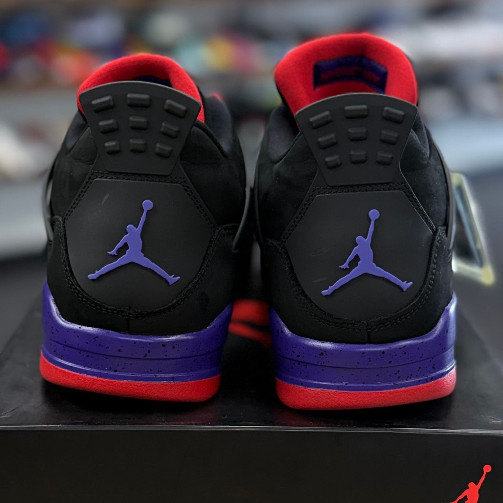 Jordan 4 Retro Raptors (2018) - Preowned