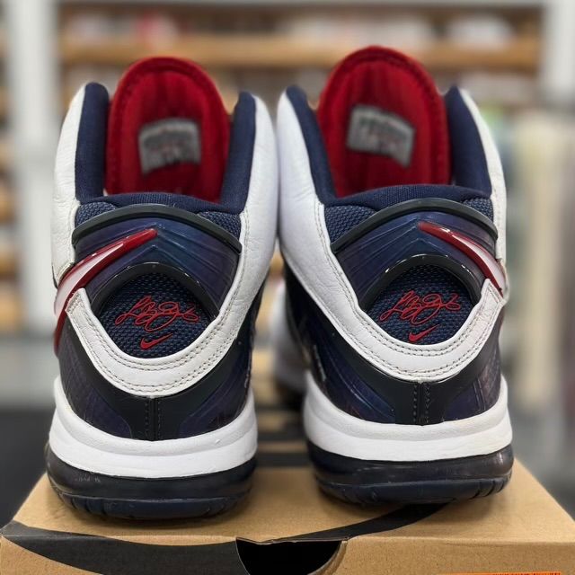 Nike LeBron 8 Veterans Day - Preowned