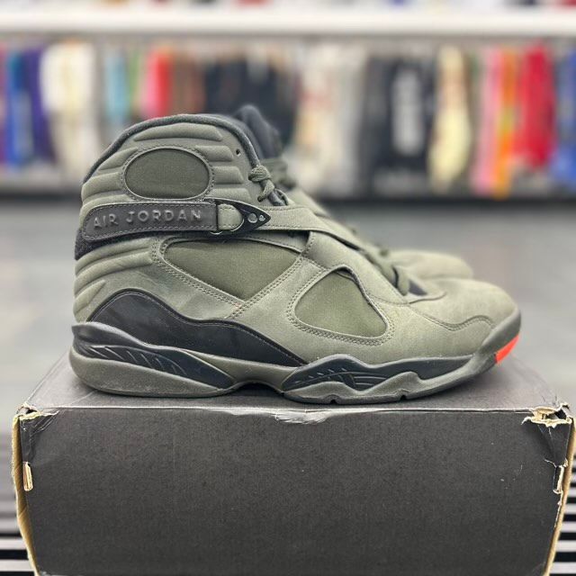 Jordan 8 Retro Take Flight Undefeated - Preowned