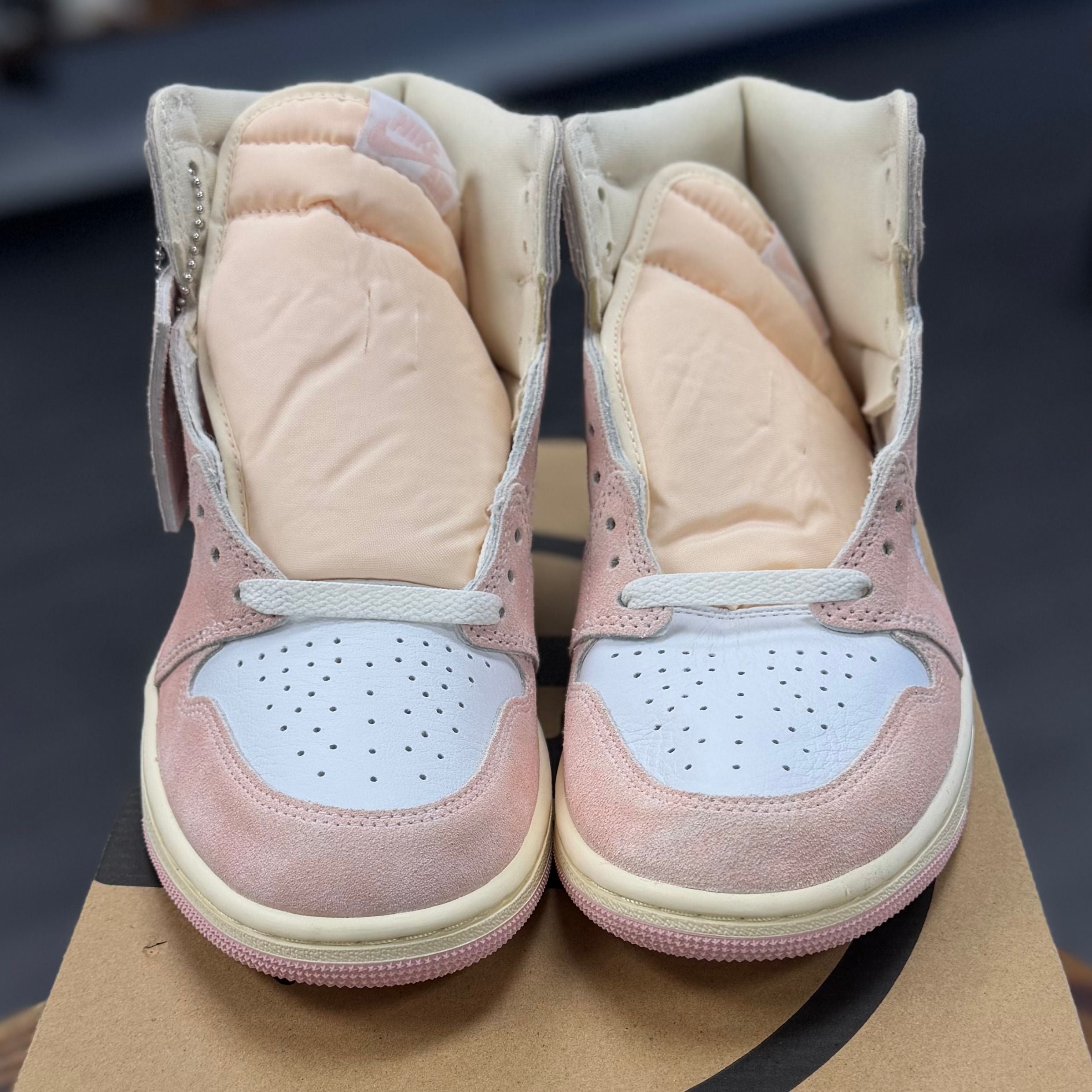 BRAND NEW STEAL - Jordan 1 Retro High OG Washed Pink (Women's)