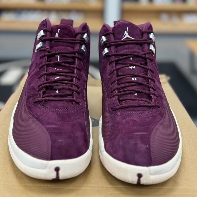 Jordan 12 Retro Bordeaux - Preowned
