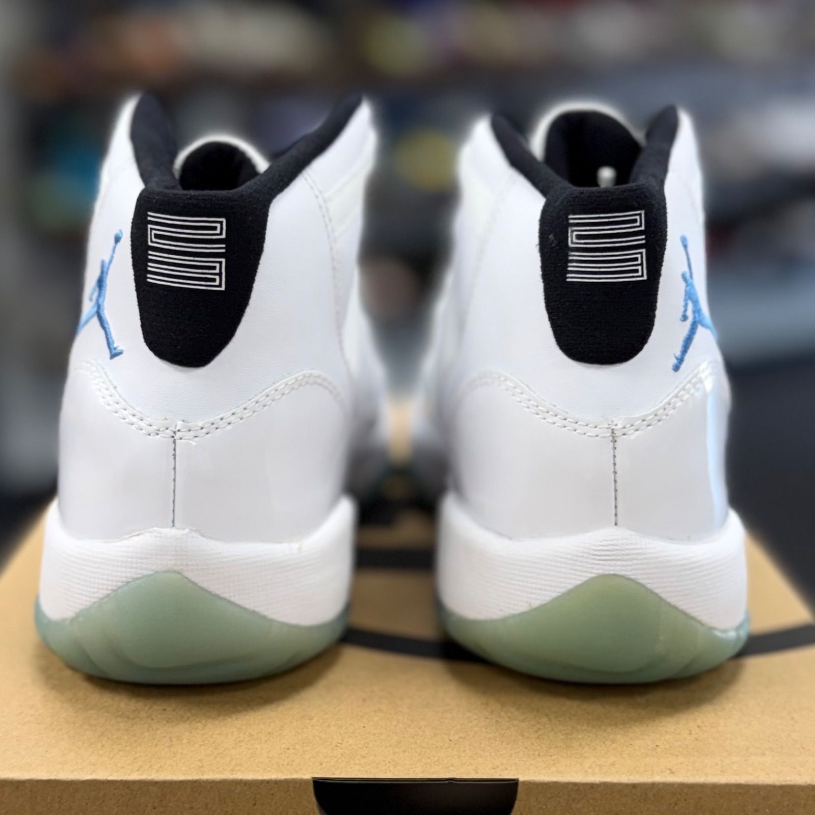 Jordan 11 Retro Legend Blue (2014) (GS) - Preowned