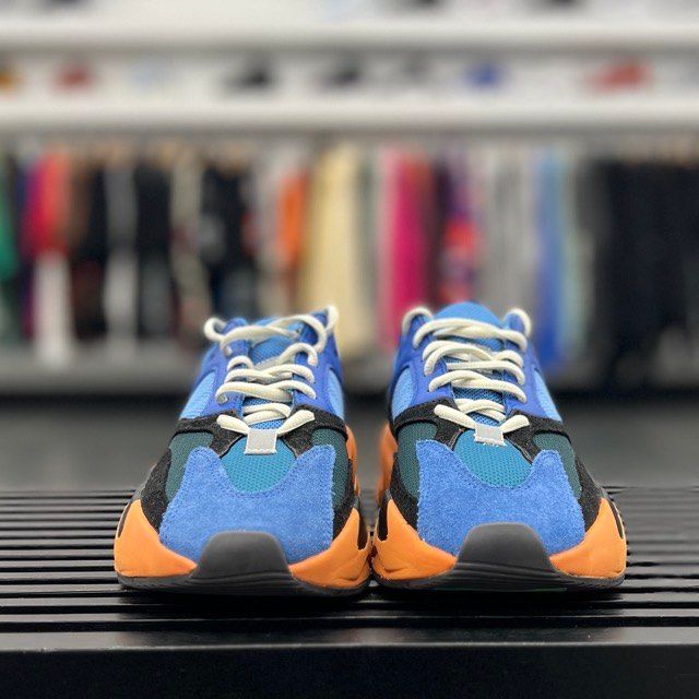 adidas Yeezy Boost 700 Bright Blue - Preowned