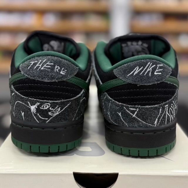 Nike SB Dunk Low There Skateboards - Preowned