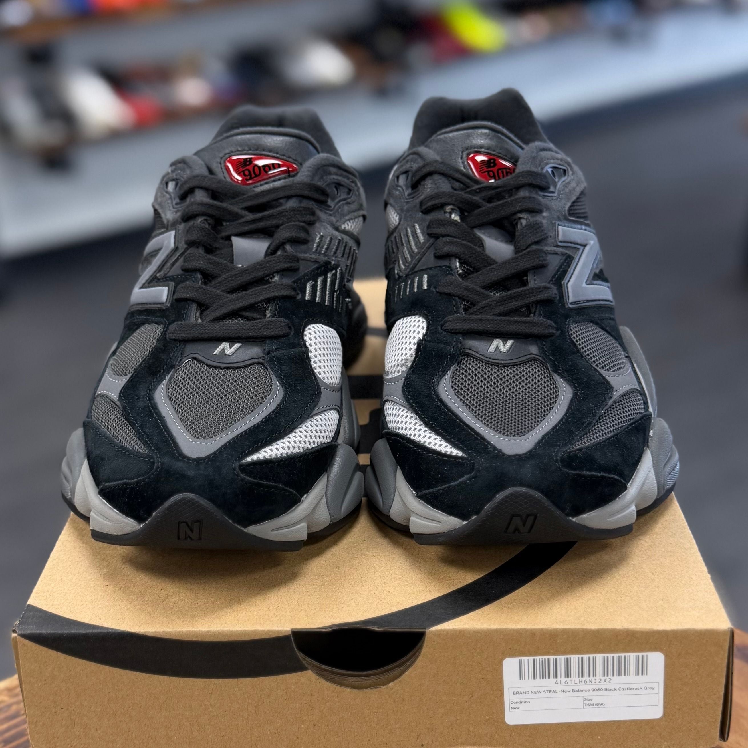BRAND NEW STEAL - New Balance 9060 Black Castlerock Grey