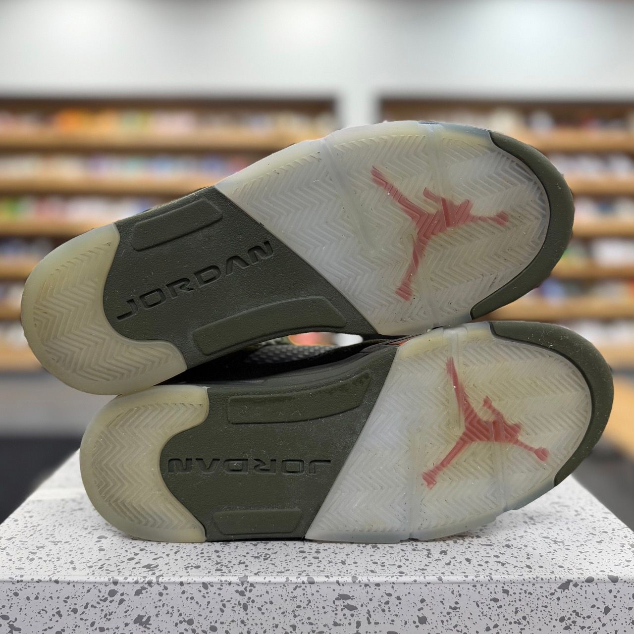 Jordan 5 Retro Olive (2024) - Preowned