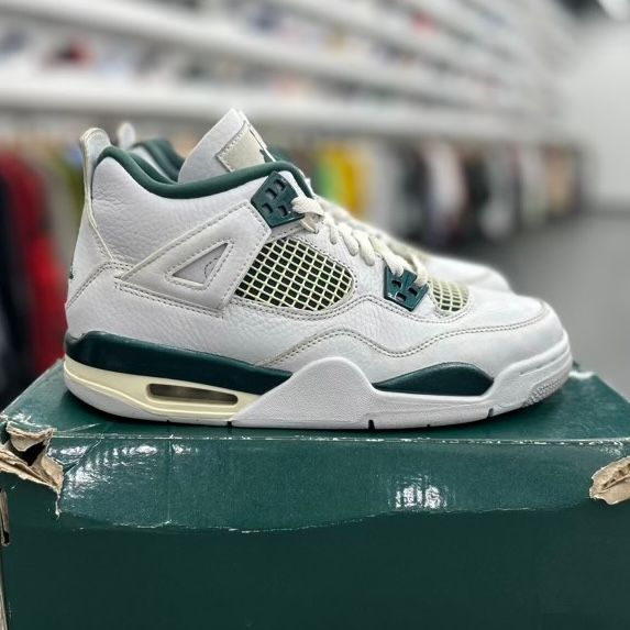 Jordan 4 Retro Oxidized Green (GS) - Preowned