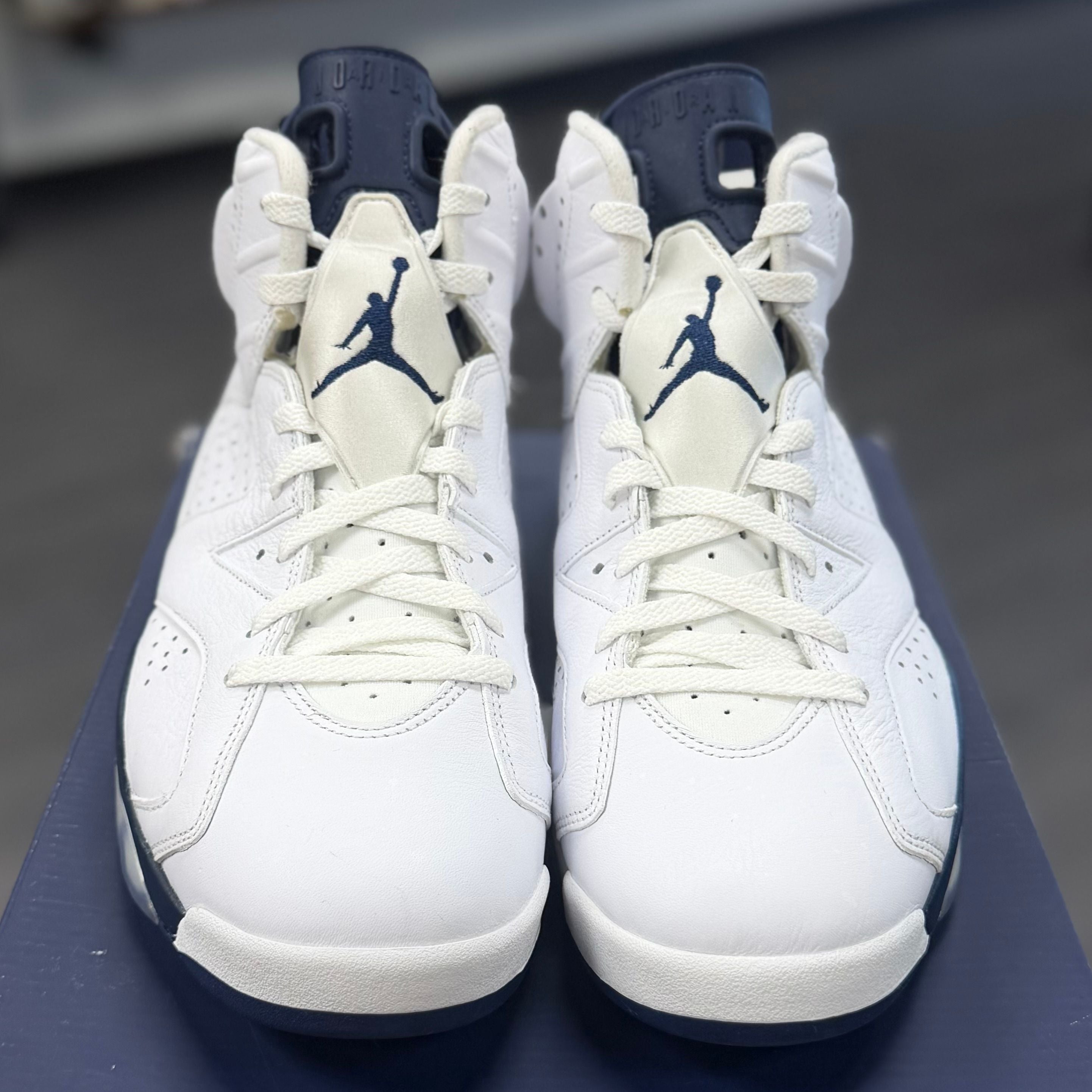 Jordan 6 Retro Midnight Navy (2022) - Preowned