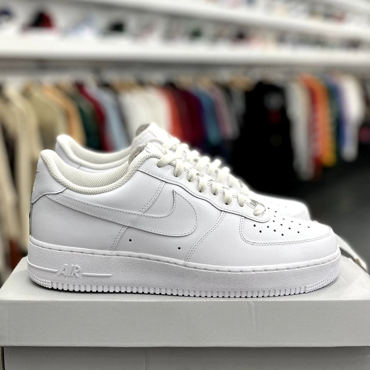 Nike Air Force 1 Low '07 White - Preowned