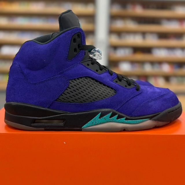 Jordan 5 Retro Alternate Grape - Preowned