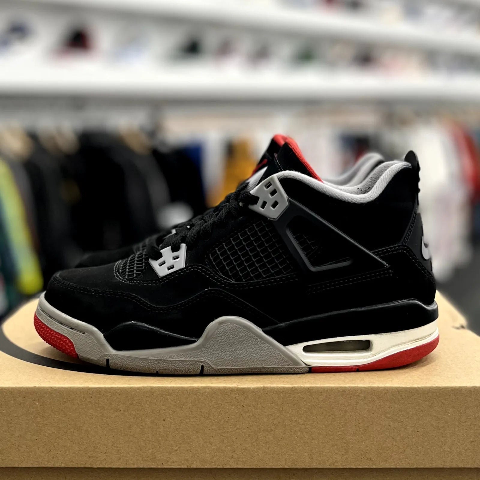 Jordan 4 Retro Bred (2019) (GS) - Preowned