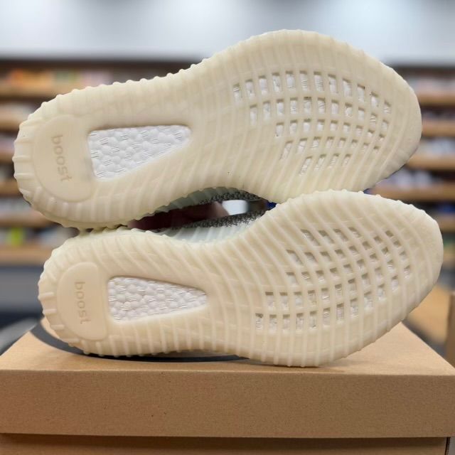 adidas Yeezy Boost 350 V2 Static (Non-Reflective) - Preowned