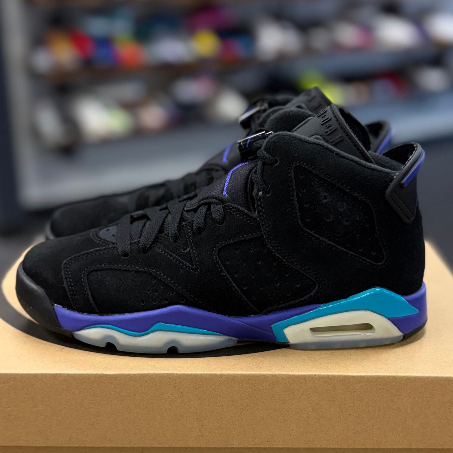 Jordan 6 Retro Aqua (GS) - Preowned