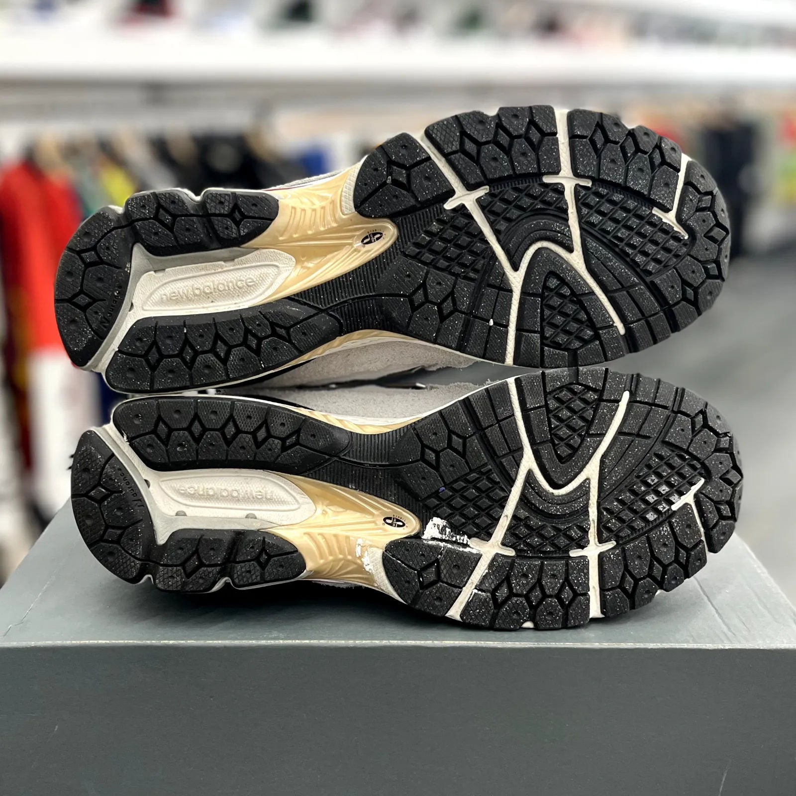 New Balance 1906D Protection Pack Reflection - Preowned