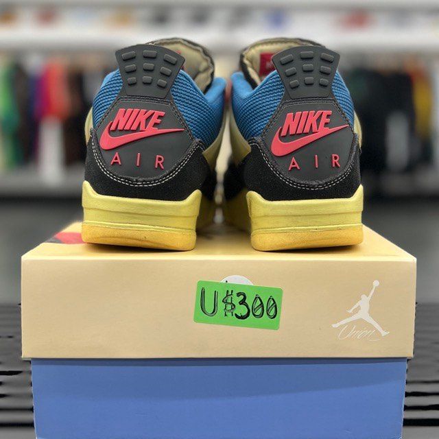 Jordan 4 Retro Union Off Noir - Preowned