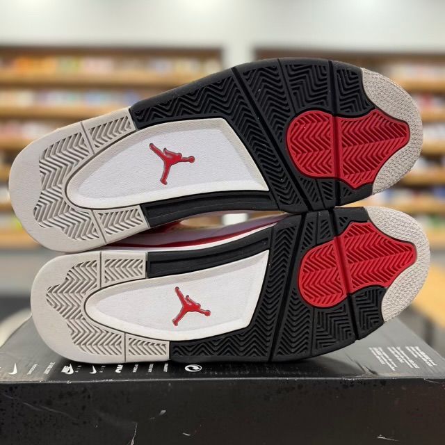Jordan 4 Retro Red Cement - Preowned