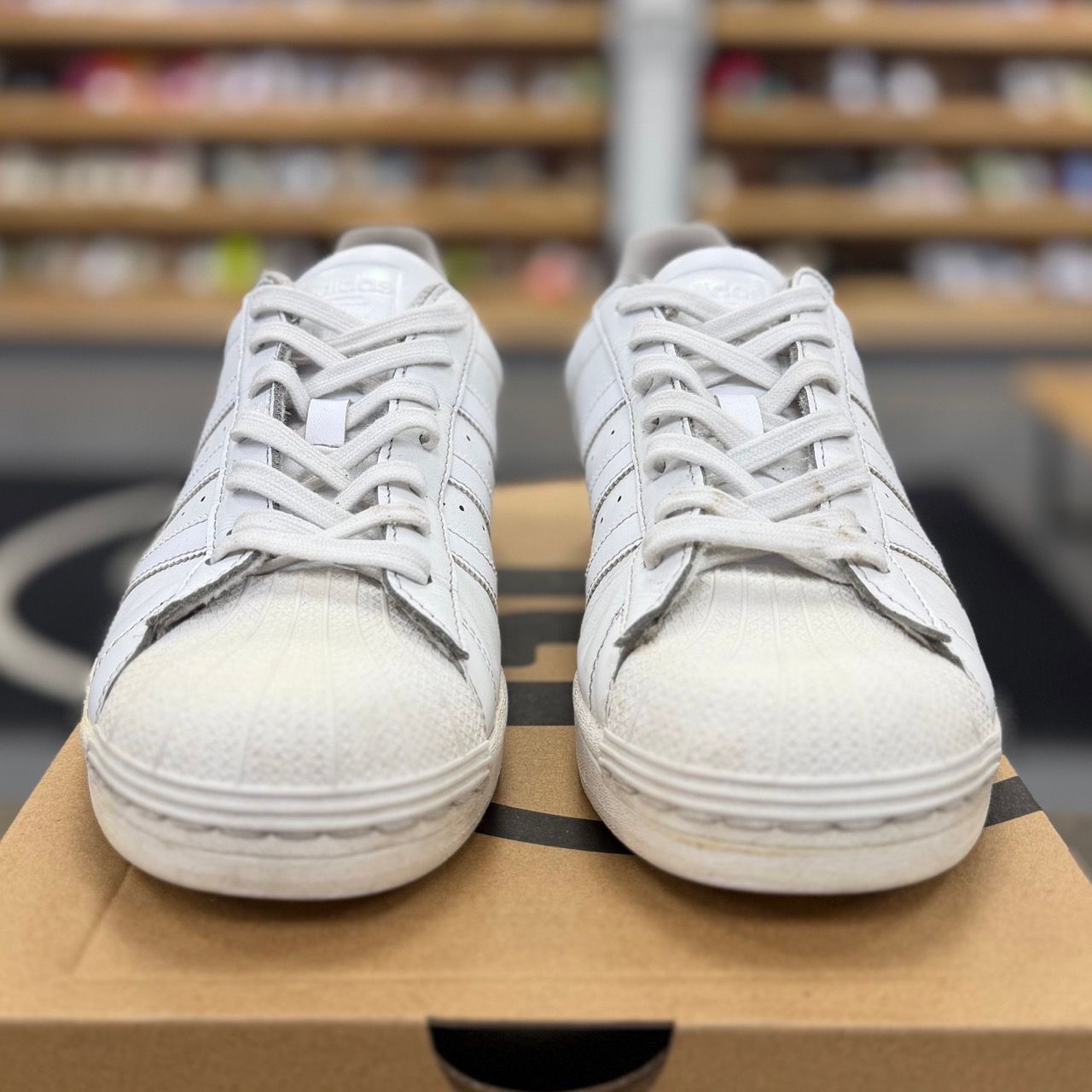 adidas Superstar Triple White - Preowned