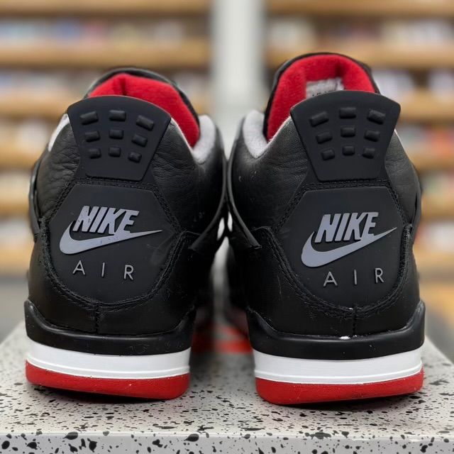 Jordan 4 Retro Bred Reimagined (GS) - Preowned