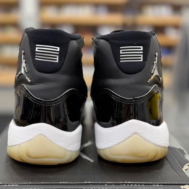 Jordan 11 Retro Jubilee 25th Anniversary - Preowned