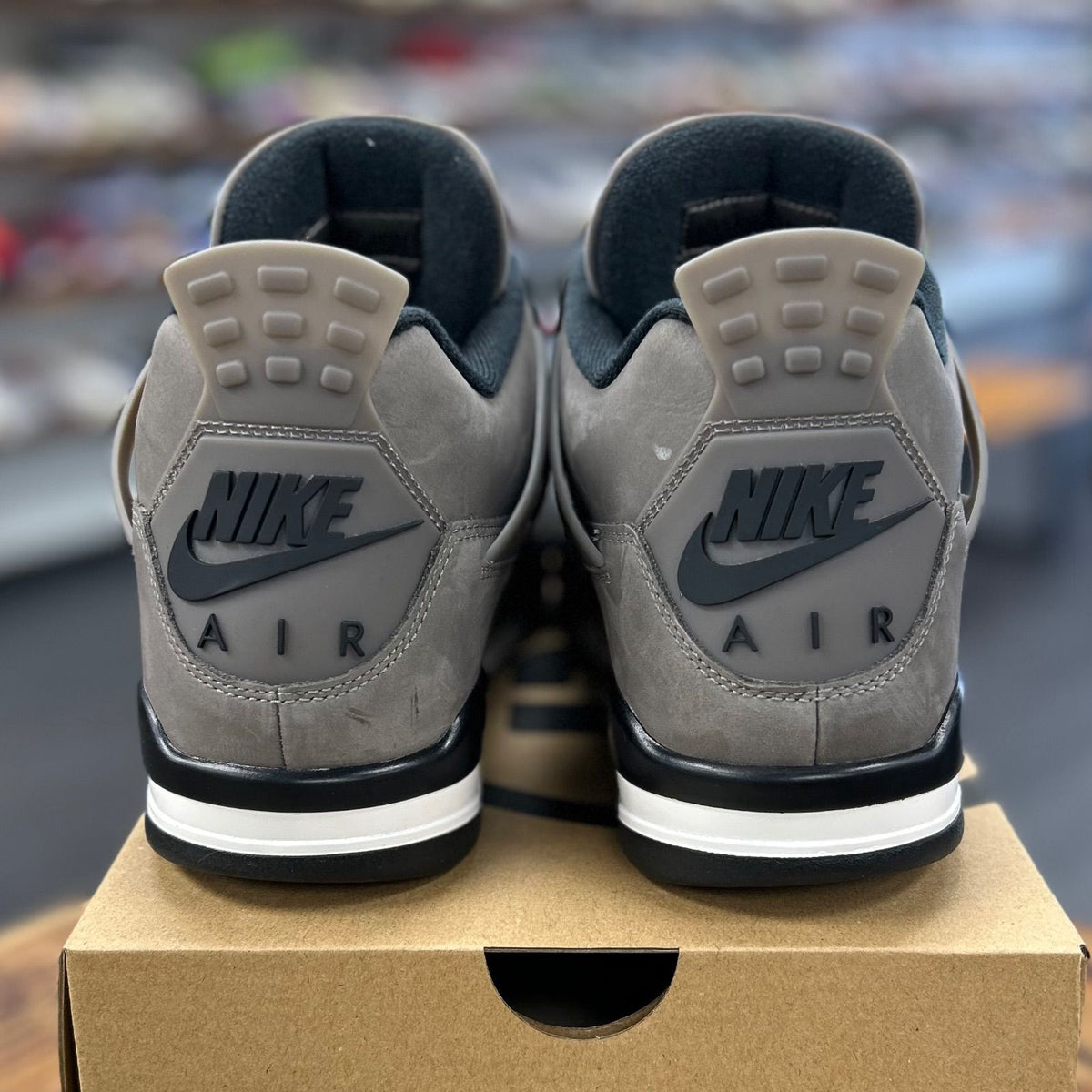Jordan 4 Retro Cave Stone - Preowned