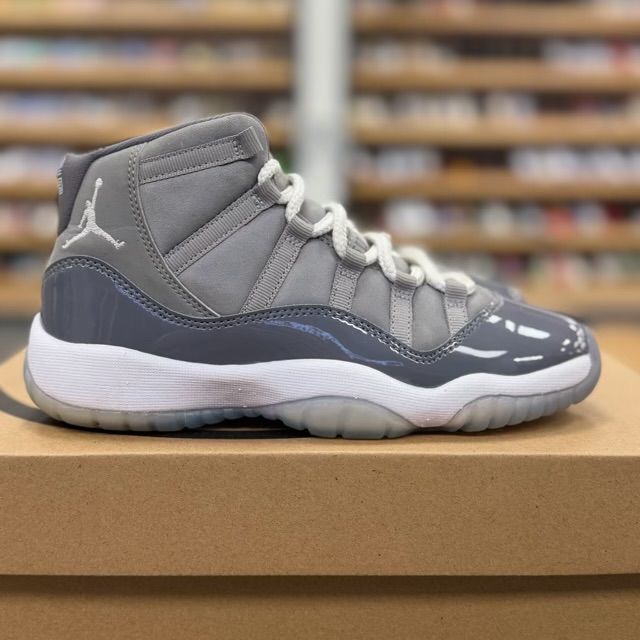 Jordan 11 Retro Cool Grey (2021) (GS) - Preowned