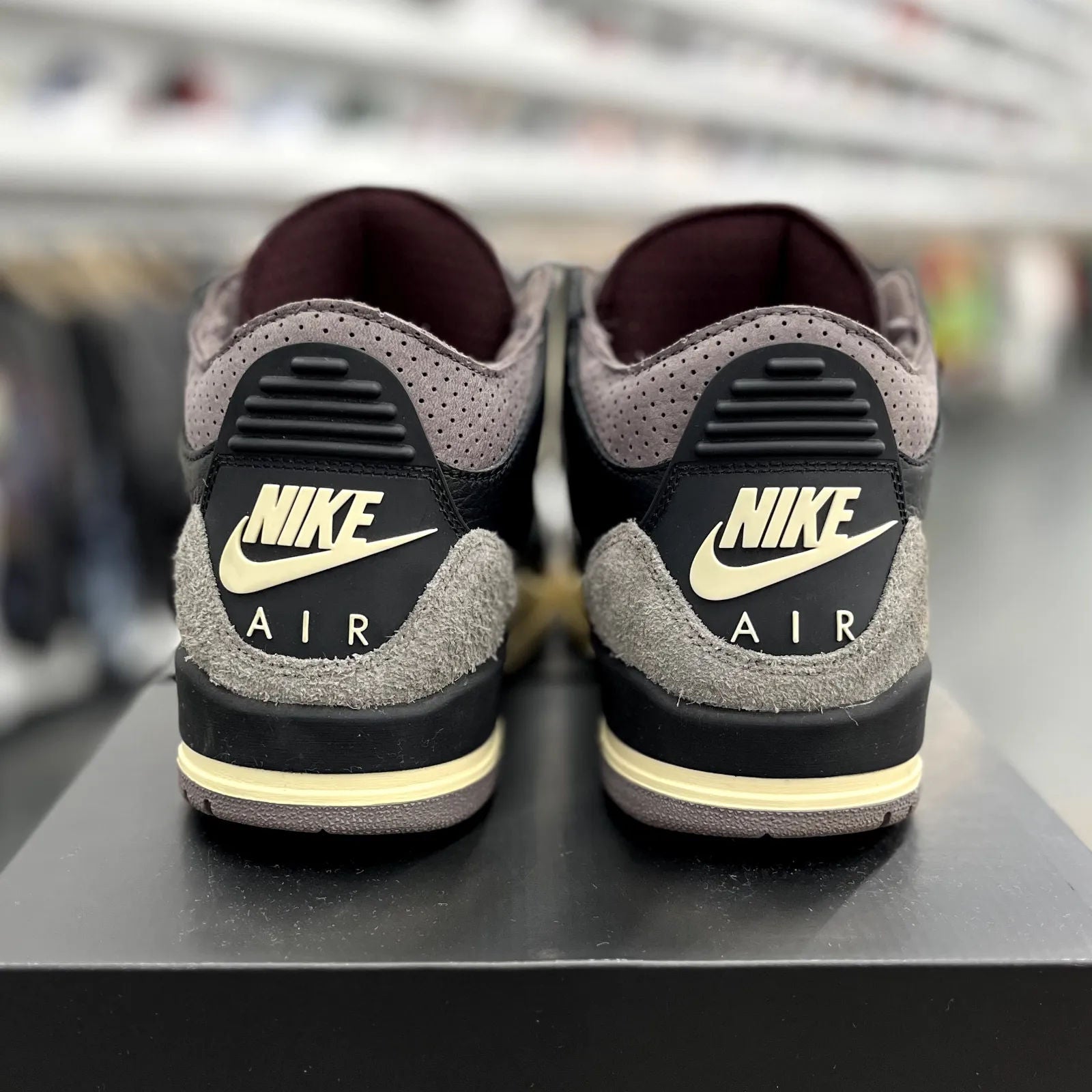Jordan 3 Retro OG SP A Ma Maniére While You Were Sleeping (Women's) - Preowned