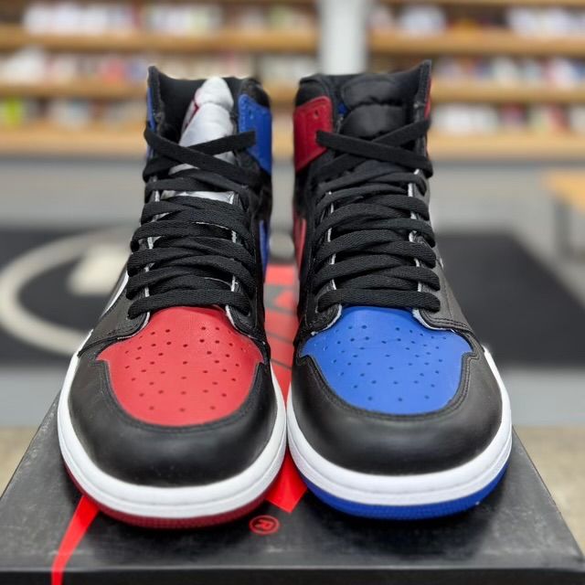 Jordan 1 Retro Top 3 - Preowned