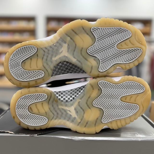 Jordan 11 Retro Jubilee 25th Anniversary - Preowned