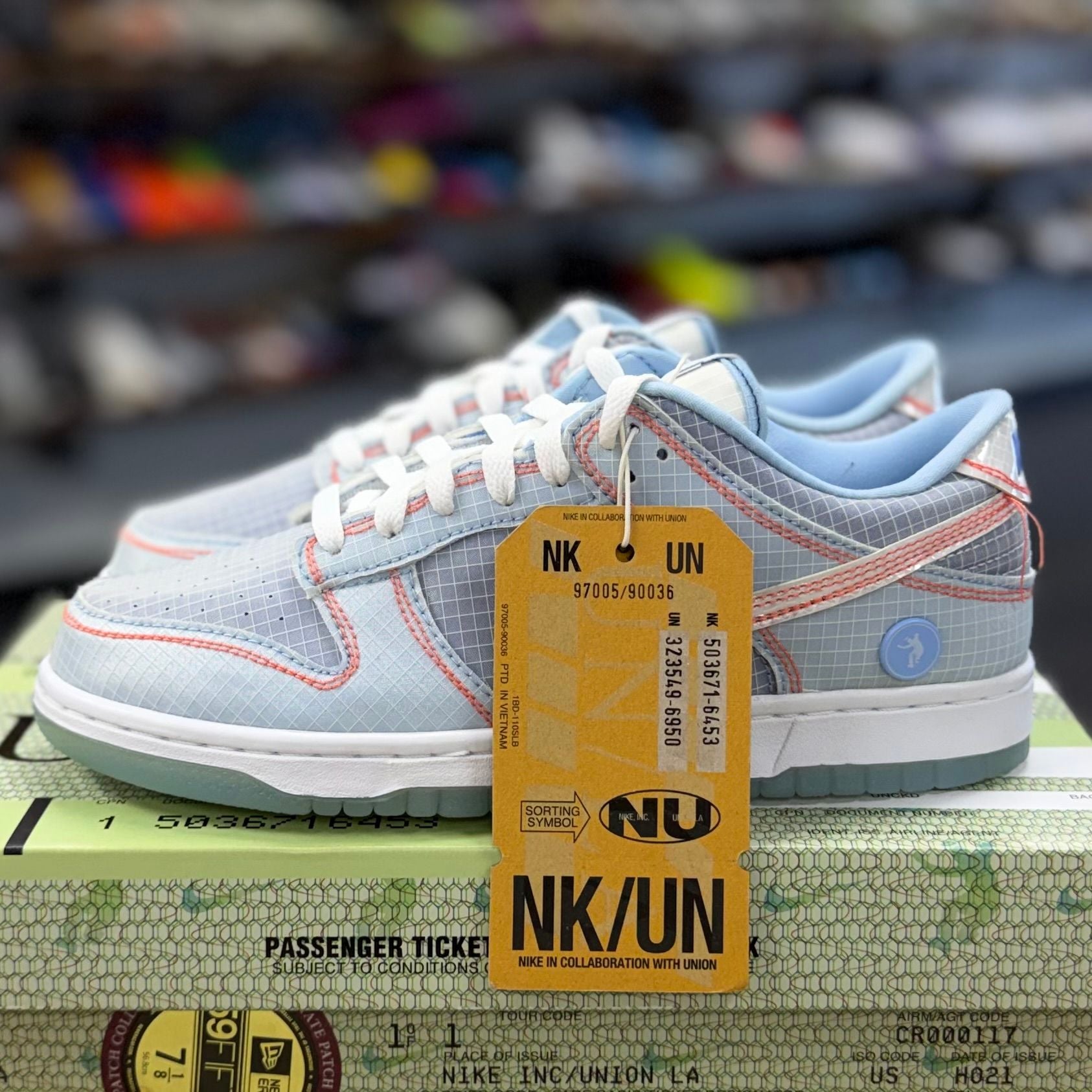 BRAND NEW STEAL - Nike Dunk Low Union Passport Pack Argon