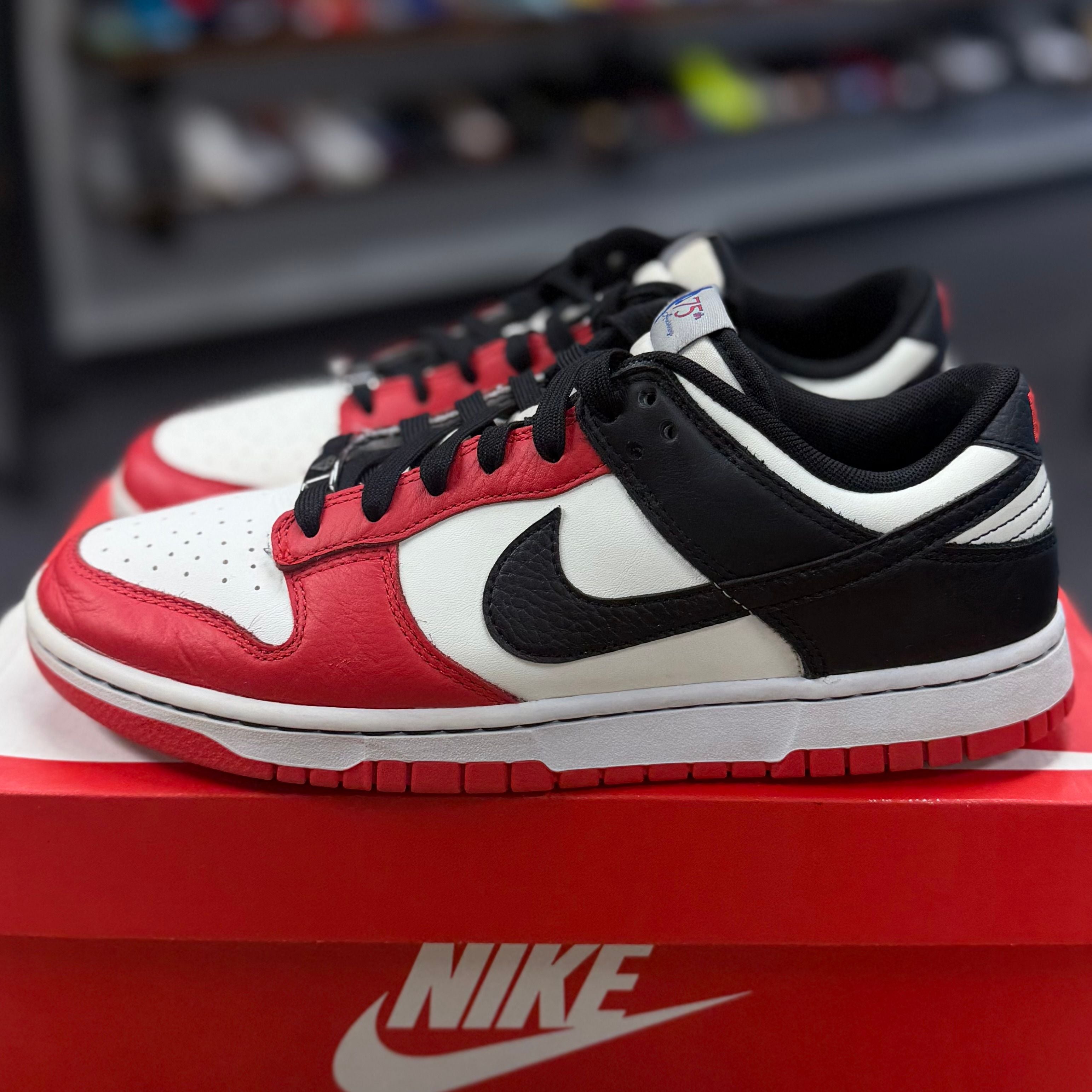 Nike Dunk Low EMB NBA 75th Anniversary Chicago - Preowned