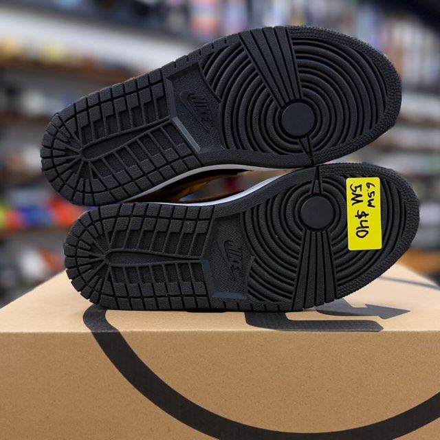 Jordan 1 Mid Desert Ochre (Women's) - Preowned